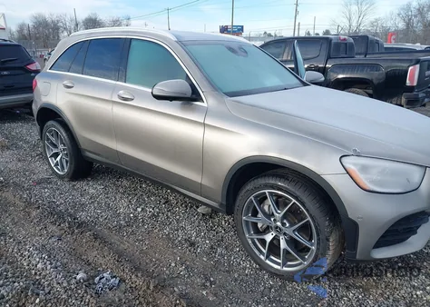 2020 Mercedes-Benz Glc 300 4Matic z USA, uszkodzony, nr VIN WDC0G8EBXLF735066